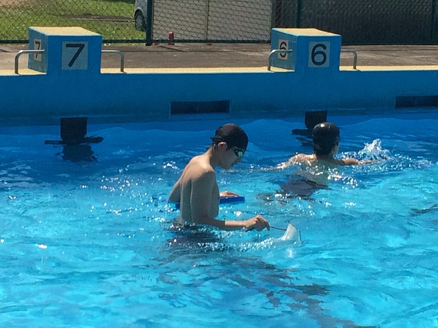 Pool_Cleaning3 Pool_Cleaning3