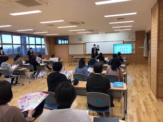 551F261B-A954-4F99-9F38-8EC25335235C