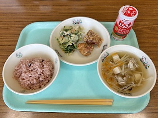 給食