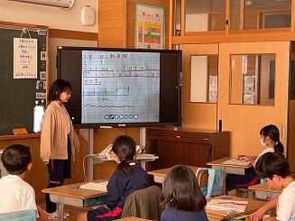 １